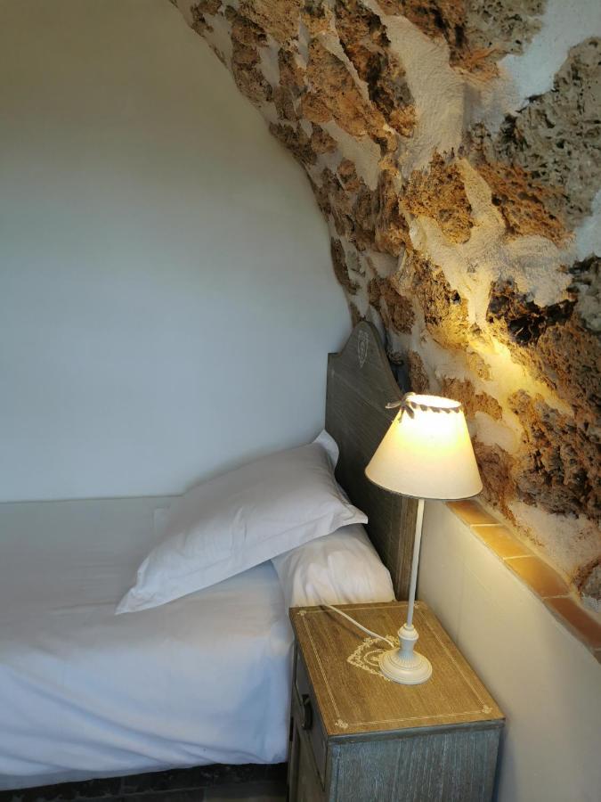 La Bastide Du Capelier - Chambres D'Hotes Avec Baignoire Balneotherapie - 3 Etoiles ซาแลนส์ ภายนอก รูปภาพ
